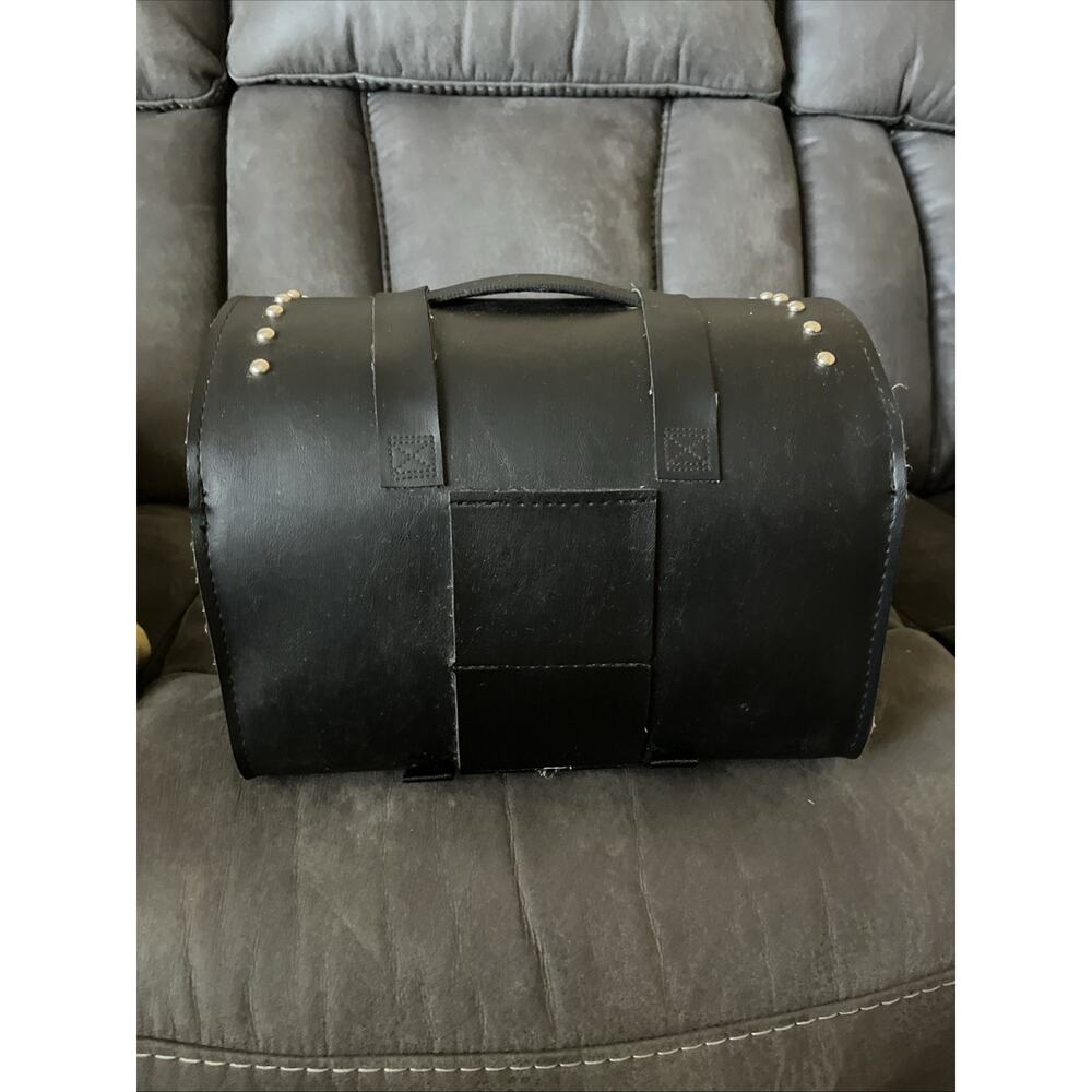Willie & Max 58502-01 Ranger Studded Max Pax Saddle Bag Black Motorcycle Storage - Picture 5 of 8